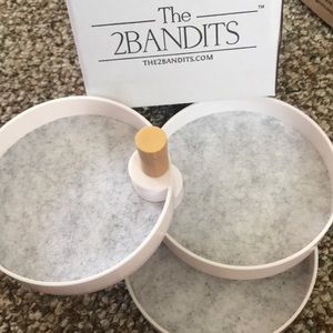 The 2Bandits Catchall Tray